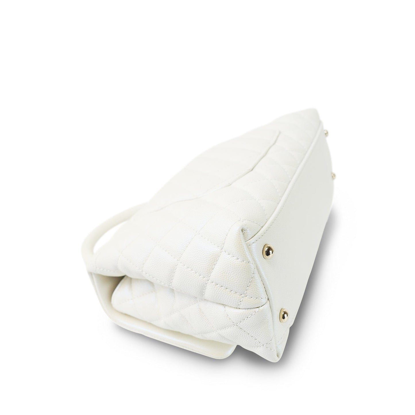 20K White Iridescent Caviar Quilted Coco Handle Medium Light Gold Hardware