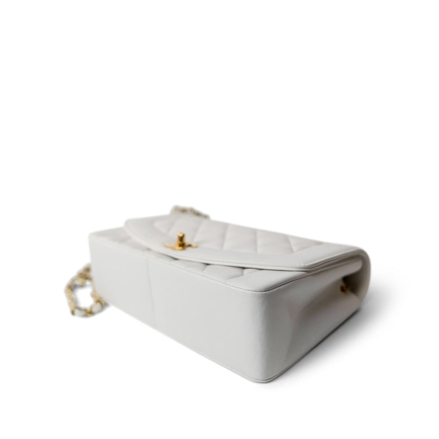 Vintage White Lambskin Quilted Diana Flap Medium GHW