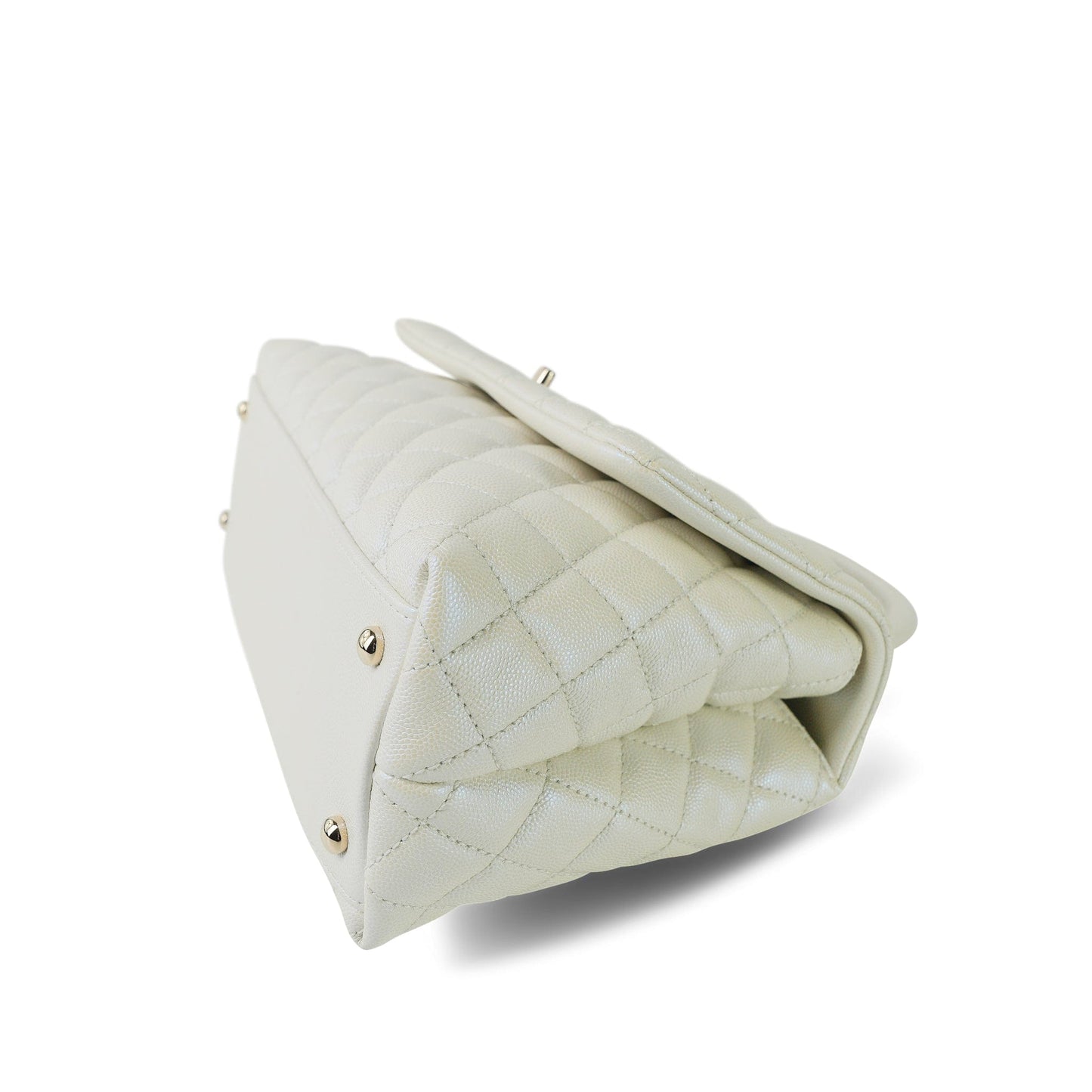 20K White Iridescent Caviar Quilted Coco Handle Medium Light Gold Hardware