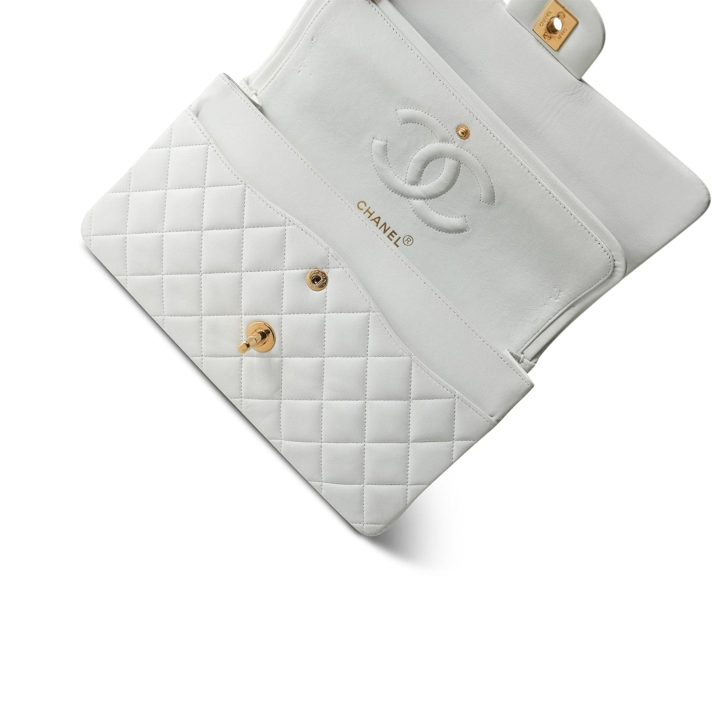 Vintage White Lambskin Quilted Classic Flap Medium GHW
