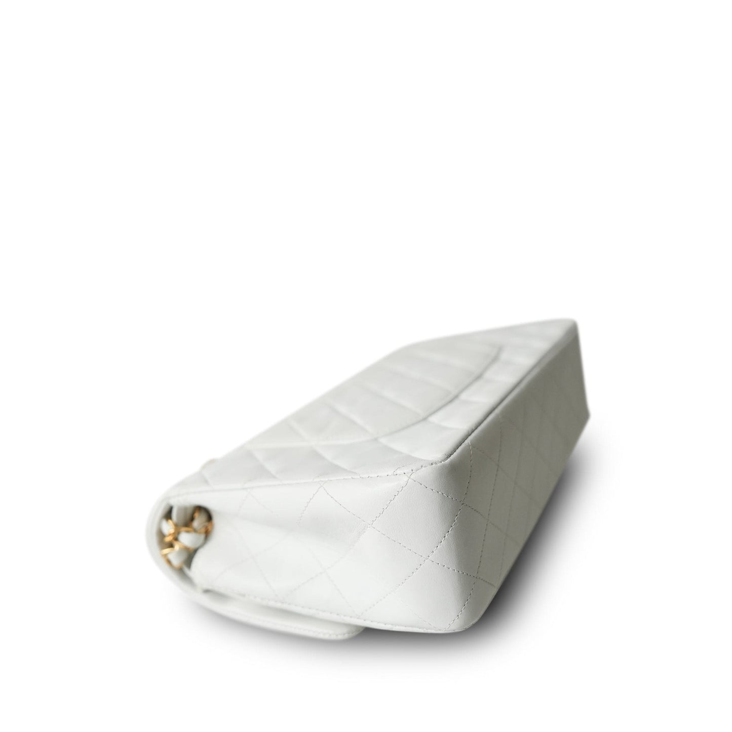 Vintage White Lambskin Quilted Classic Flap Medium GHW