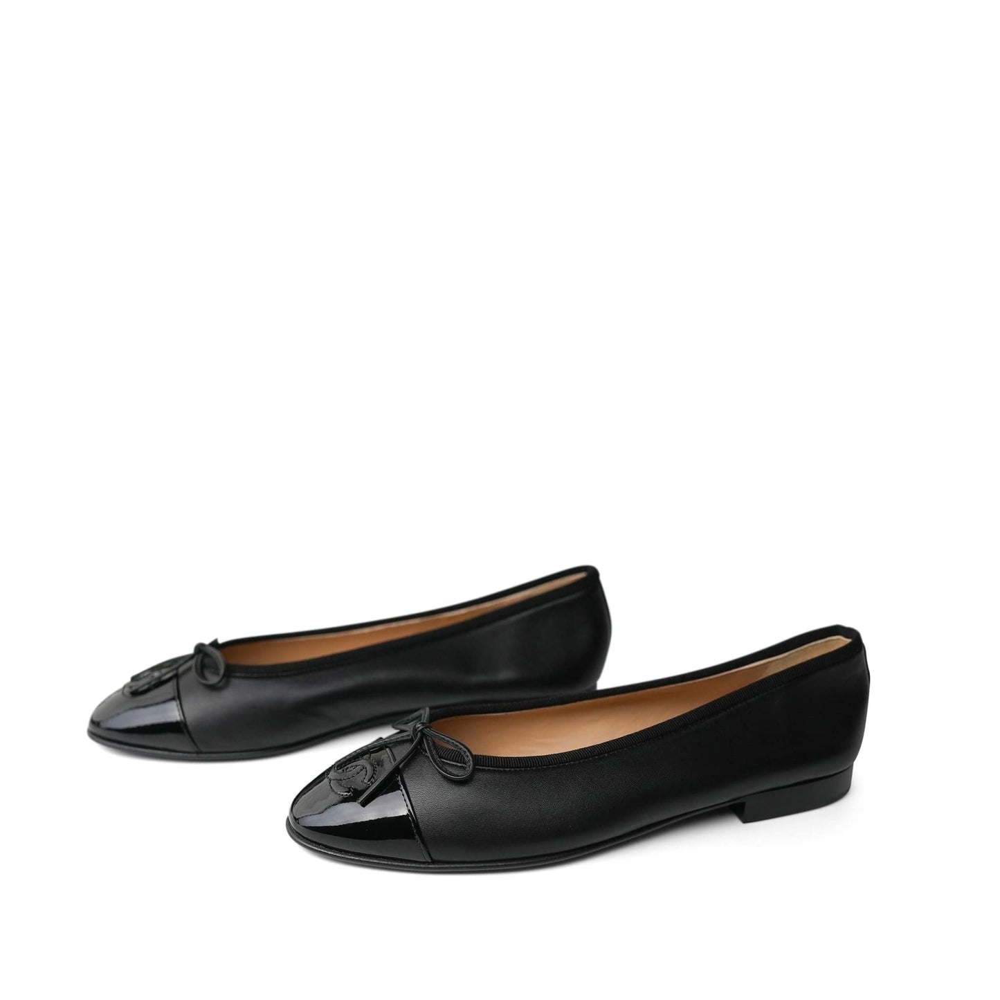 10C Black Lambskin Patent Cap Toe CC Ballerina Flats Size 38