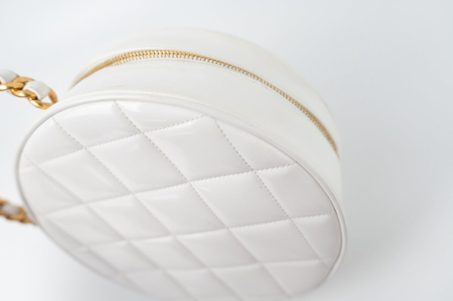 Vintage White Patent Leather Round Vanity Bag Gold Hardware