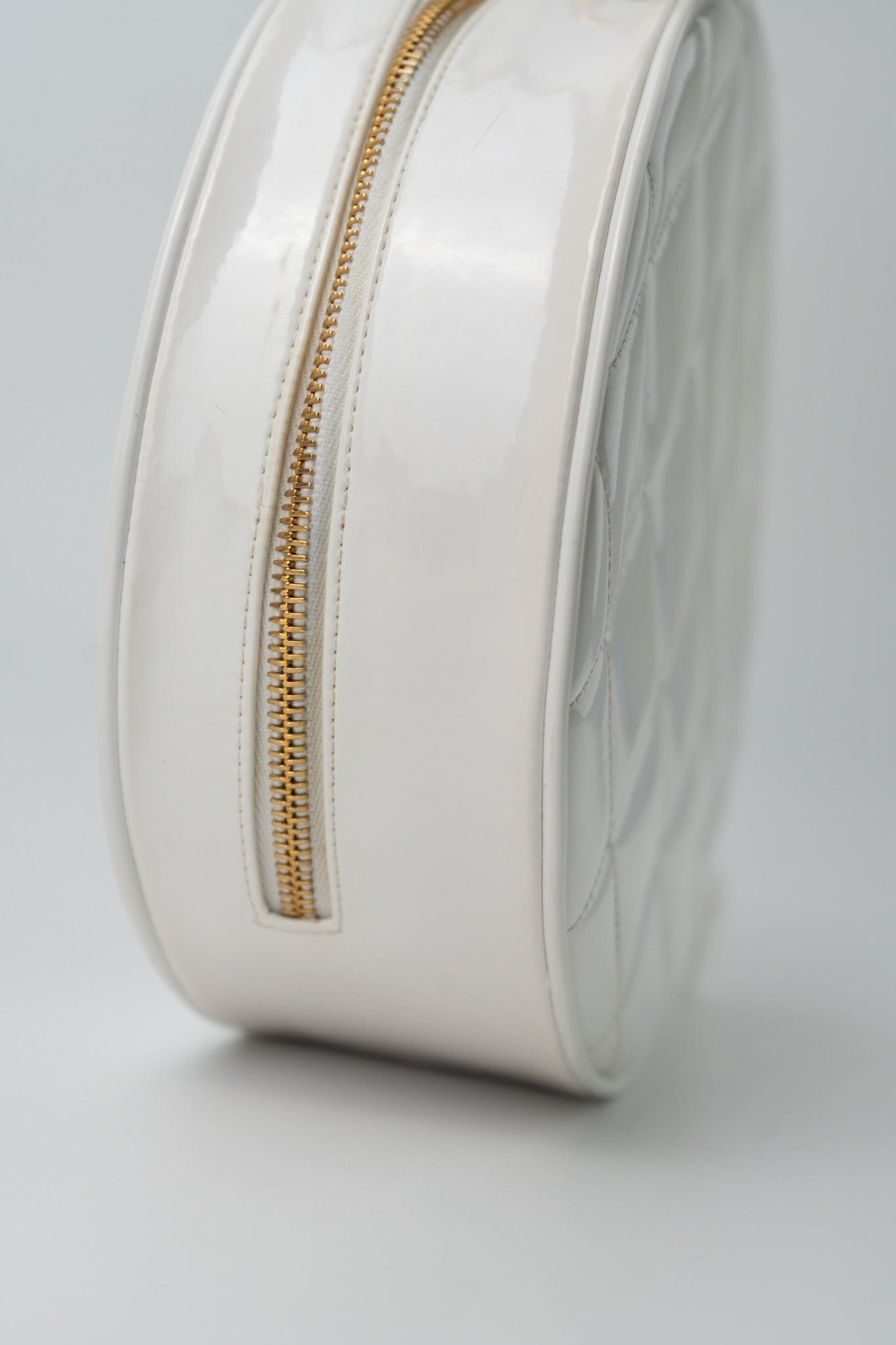 Vintage White Patent Leather Round Vanity Bag Gold Hardware