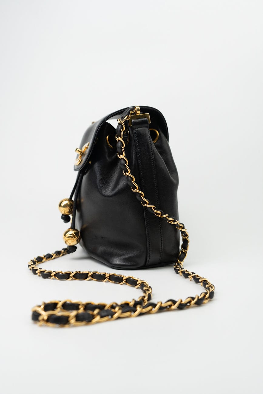 Vintage Black Lambskin Drawstring Cross Body Bag Gold Hardware
