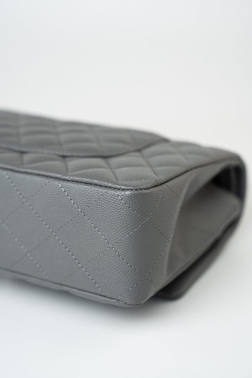 17B Grey Caviar Quilted Classic Flap Medium Silver Hardware