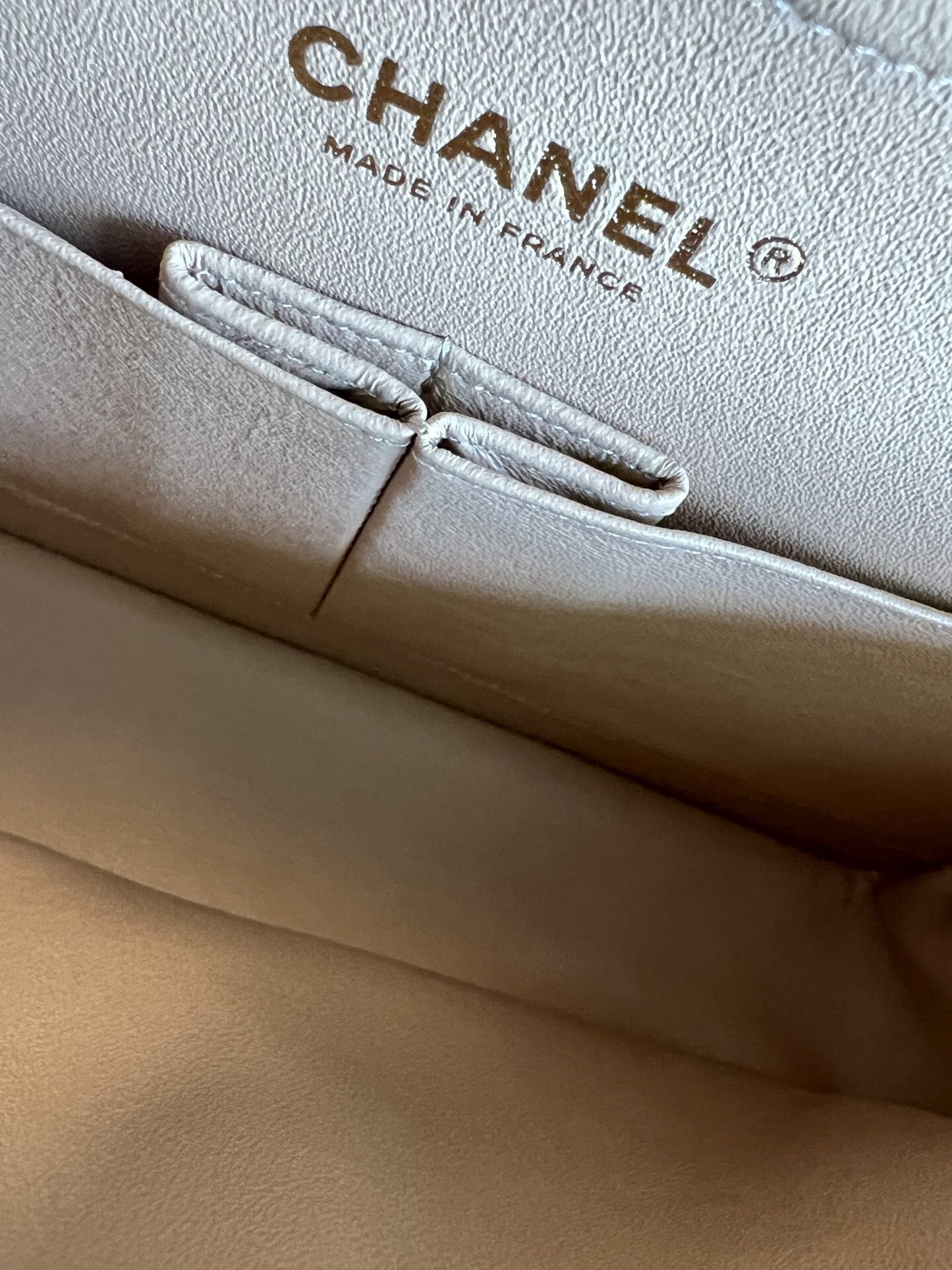 19B Dark Beige Caviar Quilted Classic Flap Medium LGHW