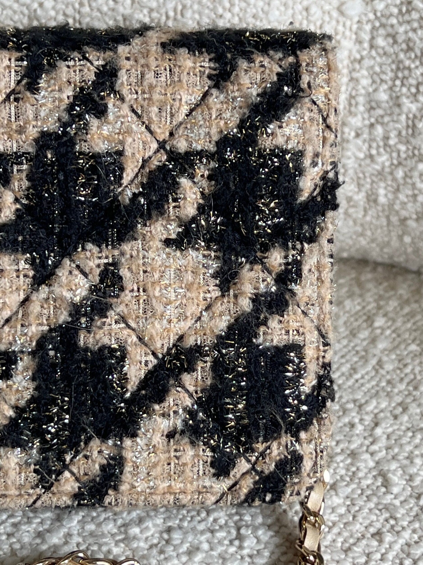 19K Beige and Black Houndstooth Tweed WOC