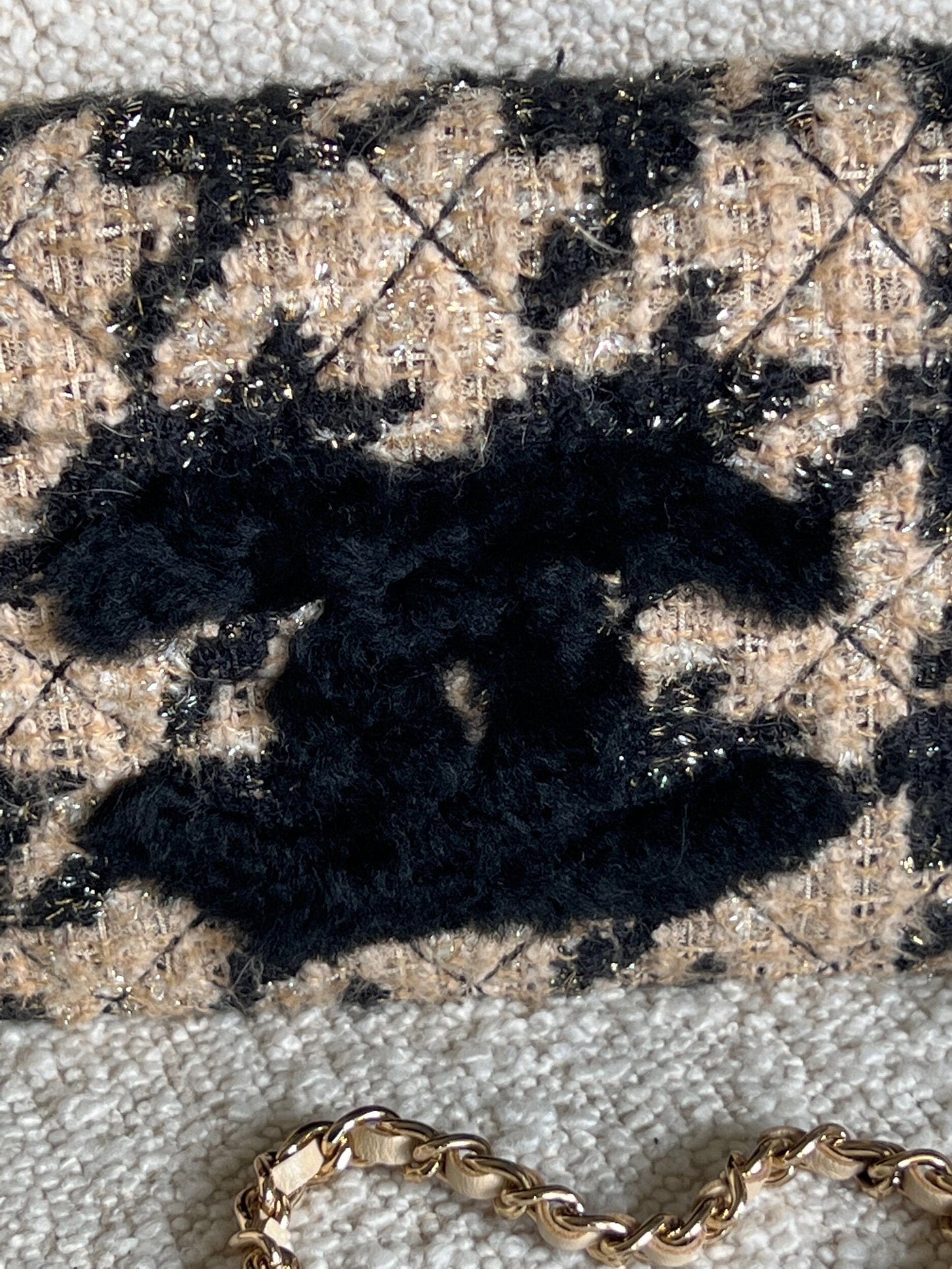 19K Beige and Black Houndstooth Tweed WOC