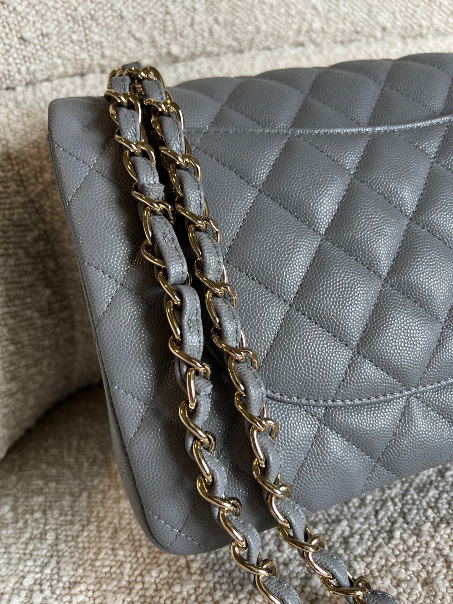 20C Grey Caviar Quilted Jumbo Classic Flap LGHW
