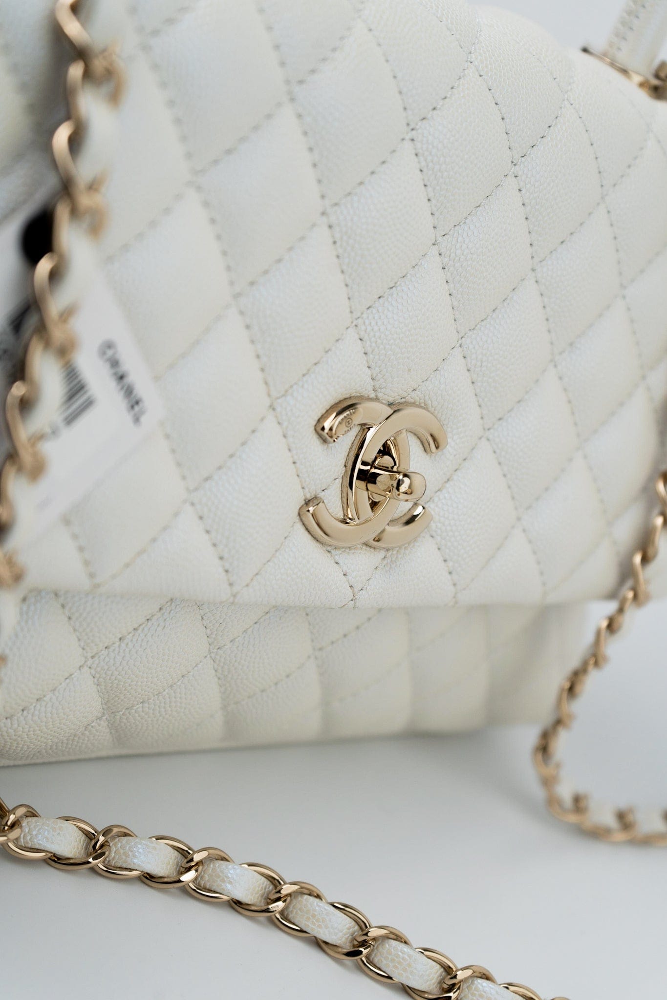 20K Iridescent White Caviar Quilted Coco Handle Medium Light Gold Hardware