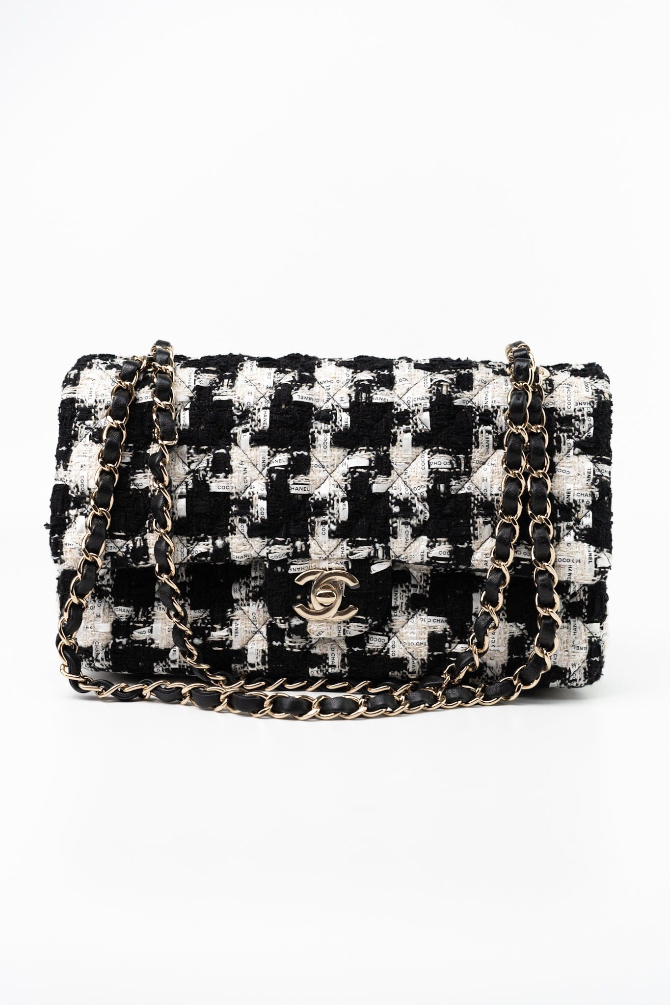 20S Ecru Black & White Tweed Quilted Medium Classic Flap LGHW