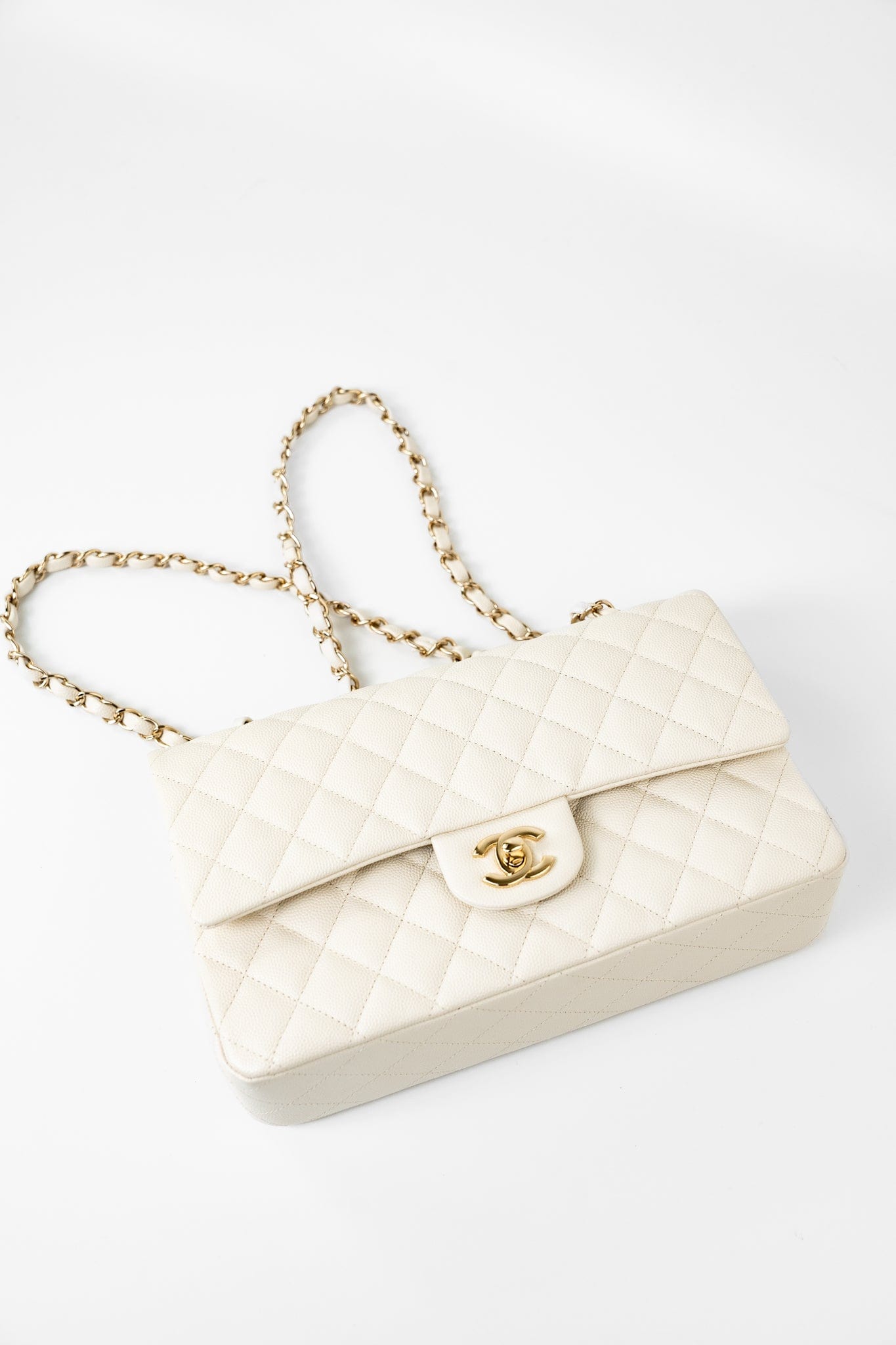 21A White/ Ivory Caviar Quilted Classic Flap Medium Light Gold Hardware