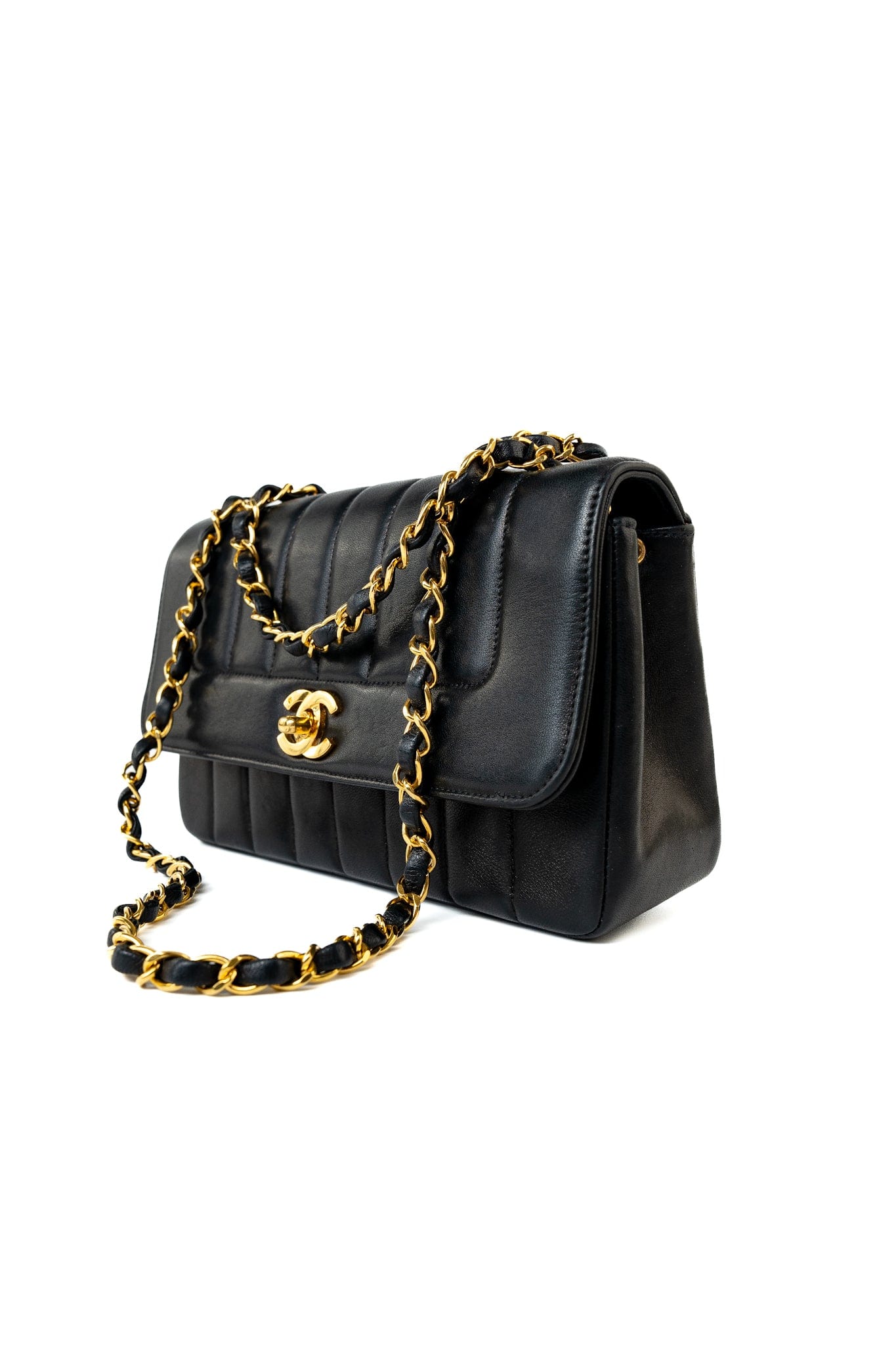 Vintage Black Vertical Lambskin Quilted Single Flap Gold Hardware