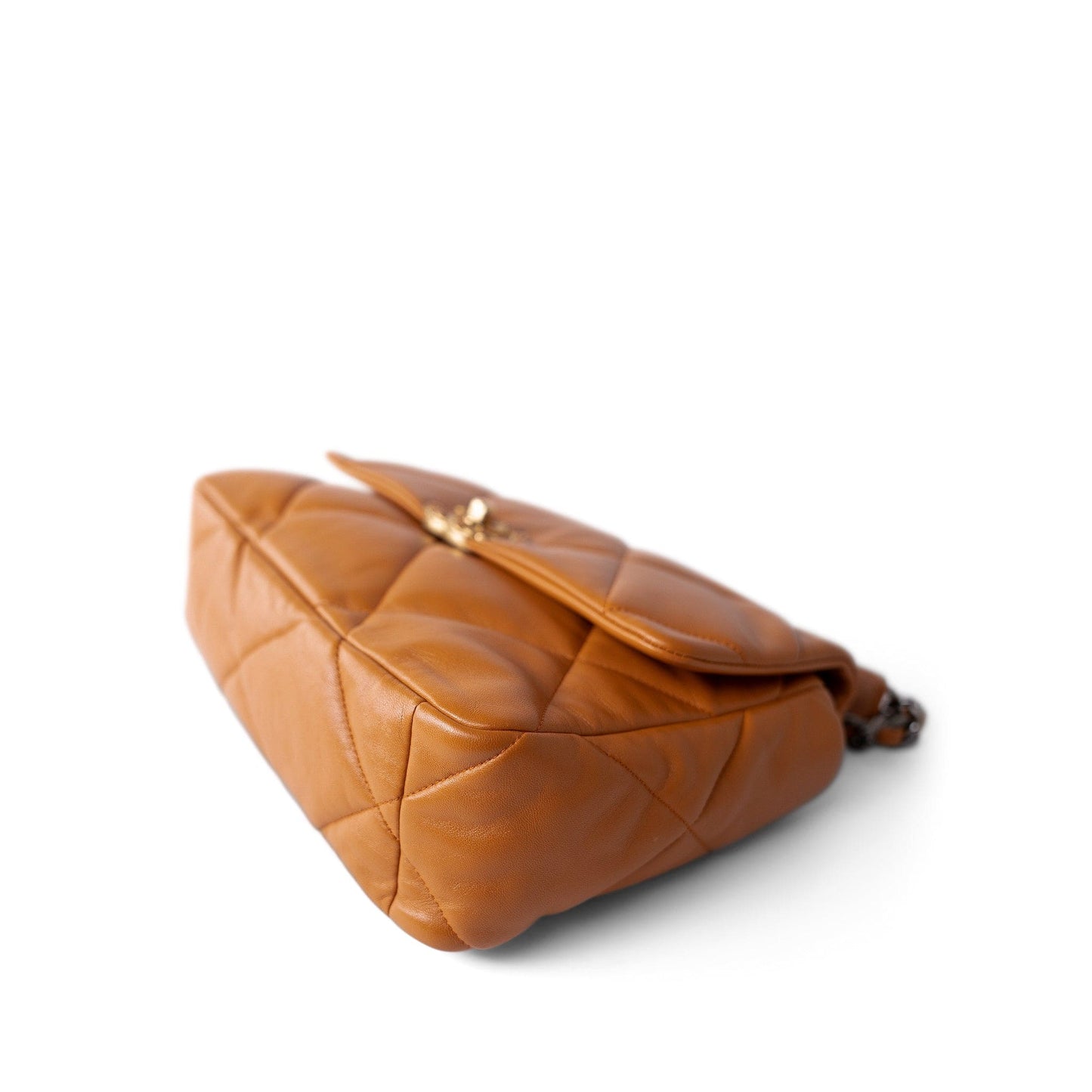 21A Light Brown Lambskin Quilted Medium/Large 19 Flap Mixed Hardware