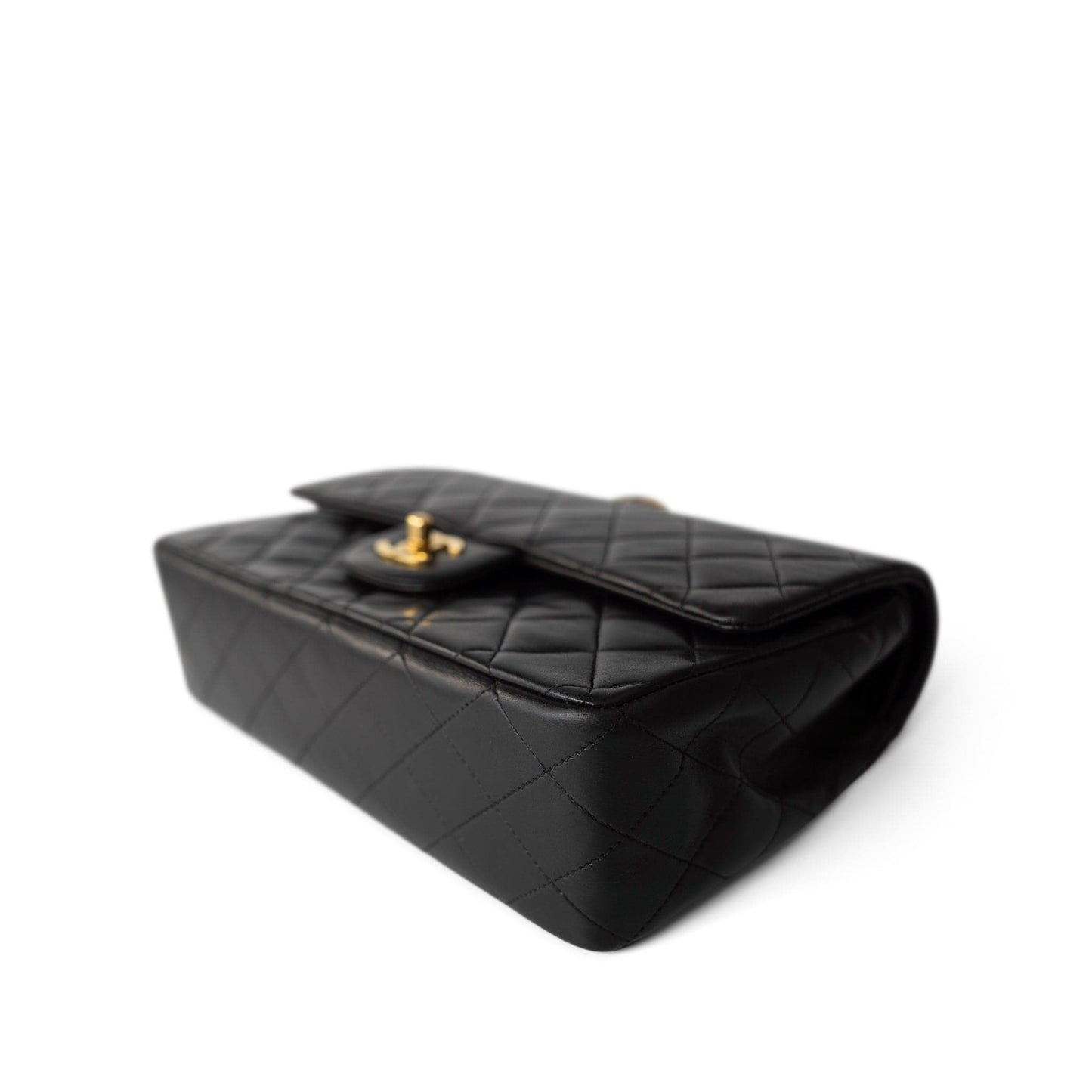 Vintage Black Lambskin Quilted Classic Flap Medium Gold Hardware