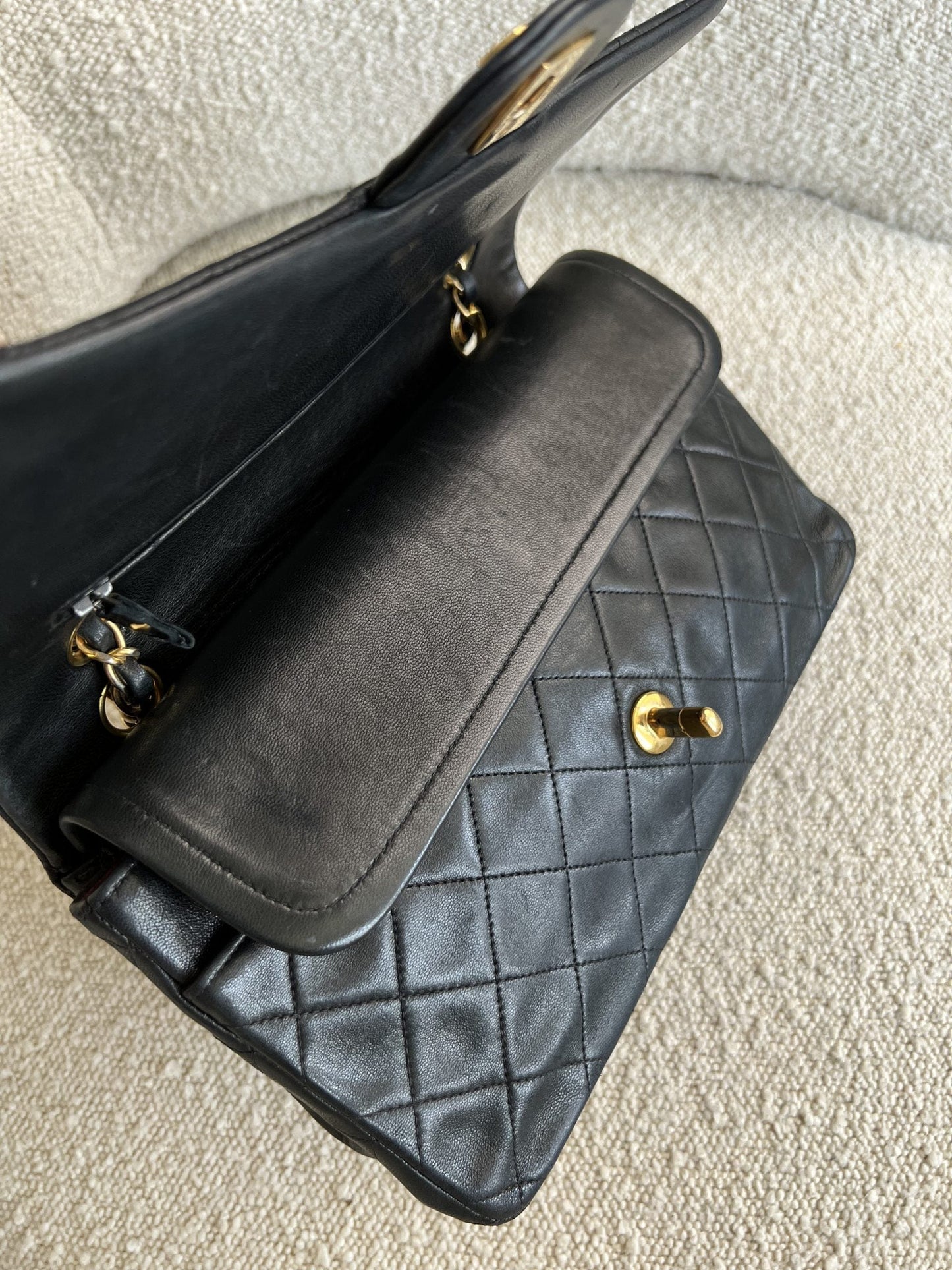 Vintage Black Lambskin Quilted Classic Flap Medium GHW