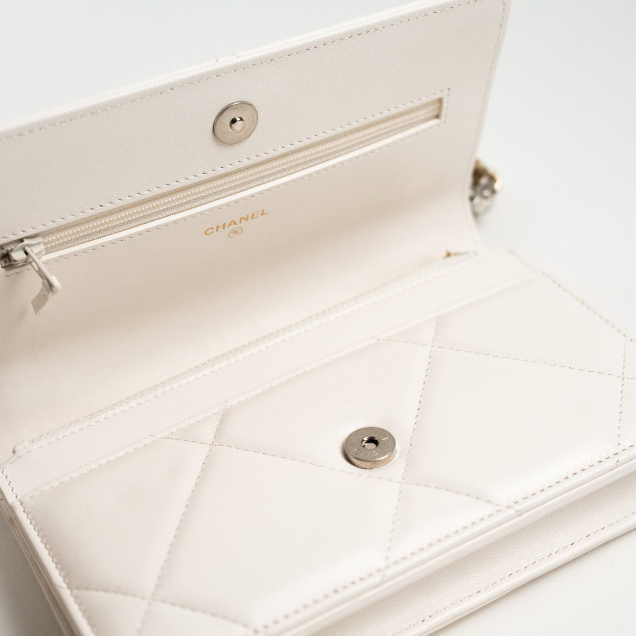 White Lambskin Quilted 19 Wallet on Chain (WOC)