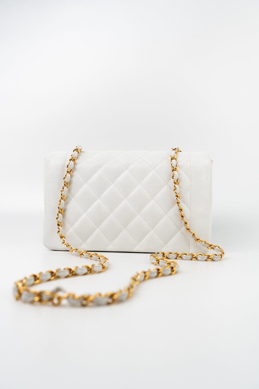 Vintage White Caviar Quilted Medium Diana Flap GHW