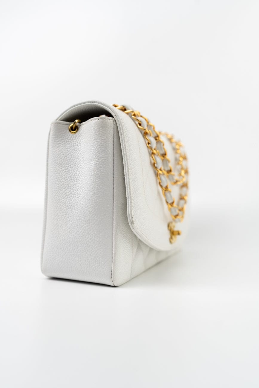 Vintage White Caviar Quilted Medium Diana Flap GHW