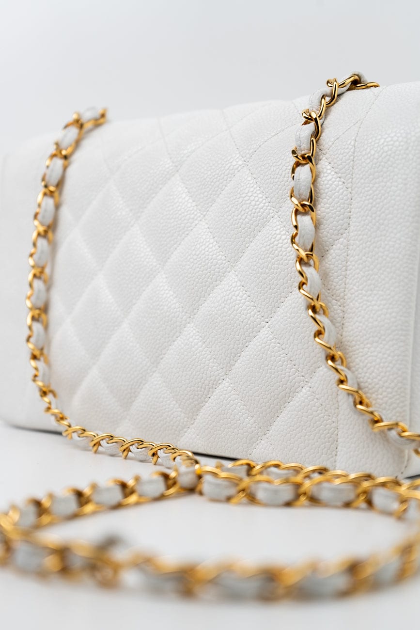 Vintage White Caviar Quilted Medium Diana Flap GHW