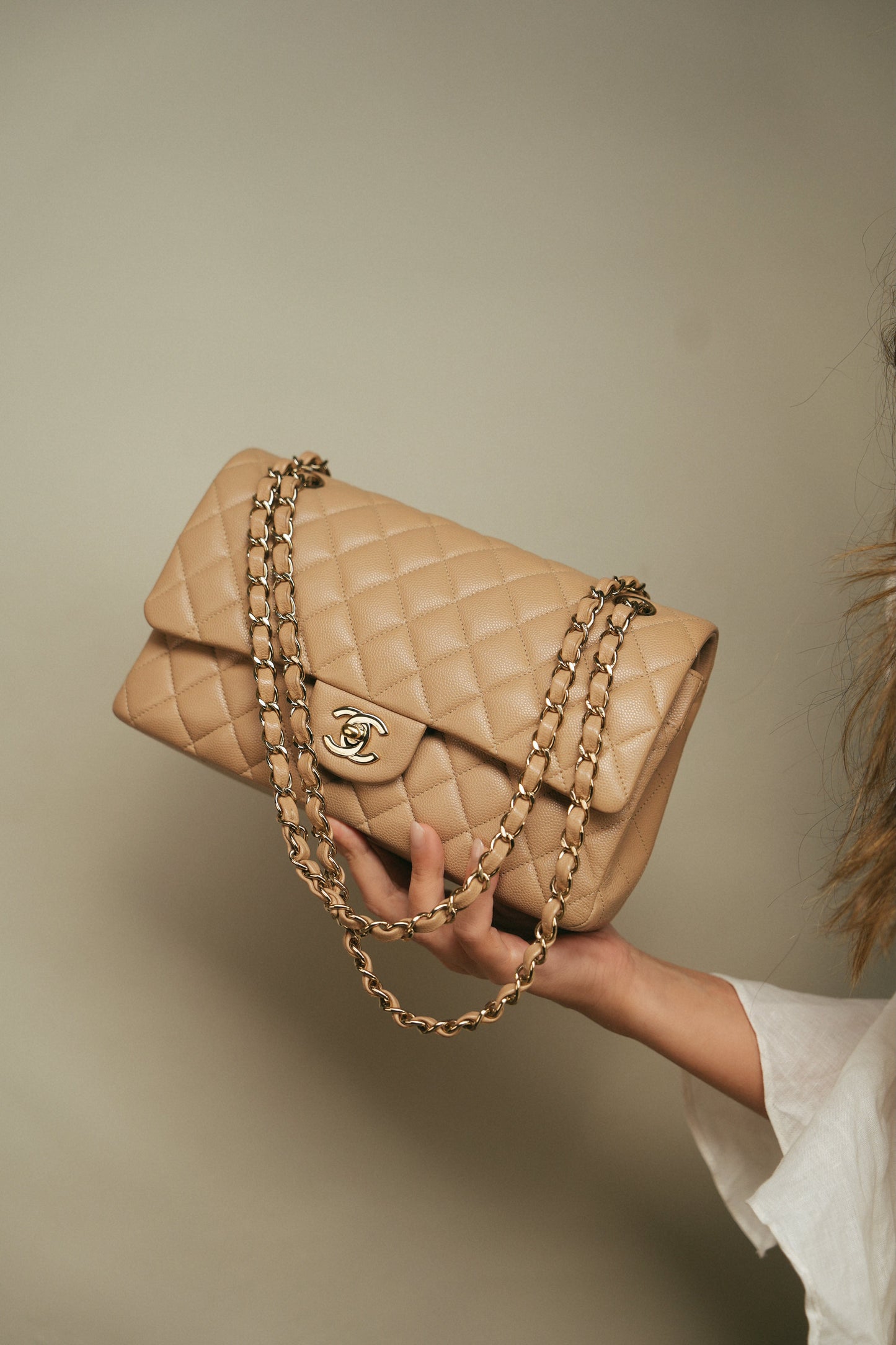 19B Beige Caviar Quilted Classic Flap Medium Light Gold Hardware