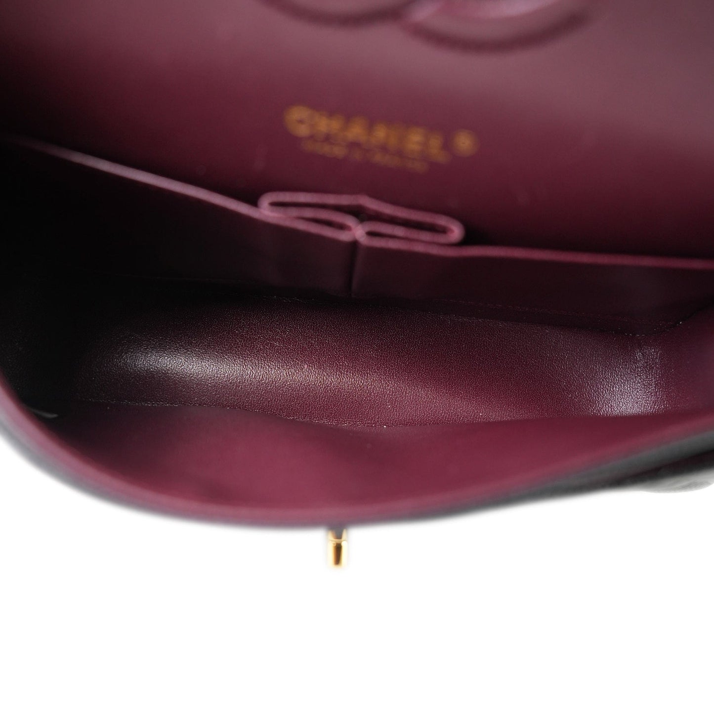 20C Black Caviar Quilted Classic Flap Medium Gold Hardware