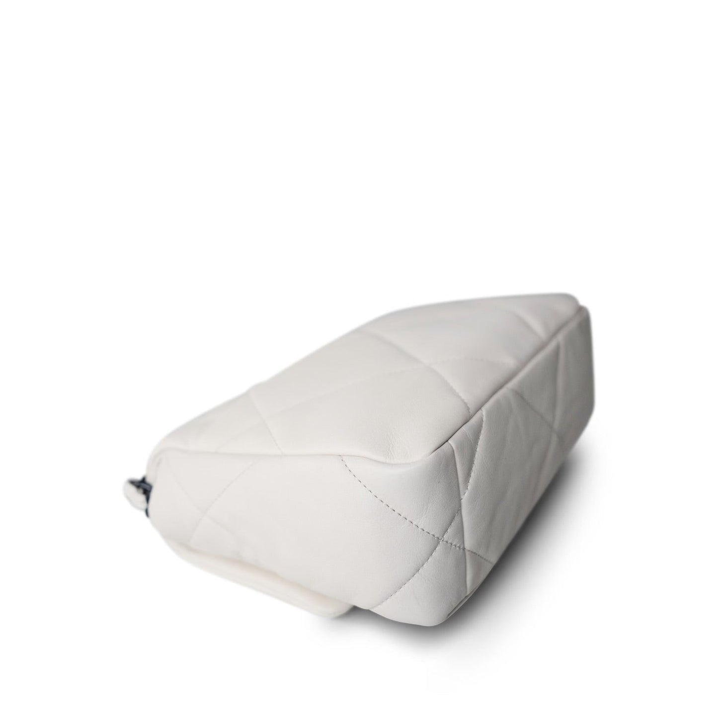 21K White Lambskin Quilted 19 Flap Small Black Hardware