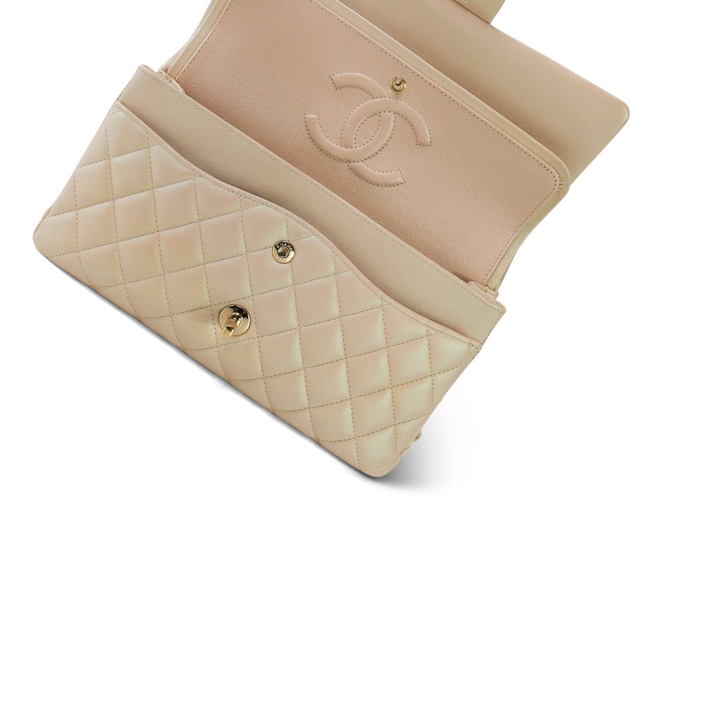 21S Pearly Beige Lambskin Quilted Classic Flap Medium Light Gold Hardware