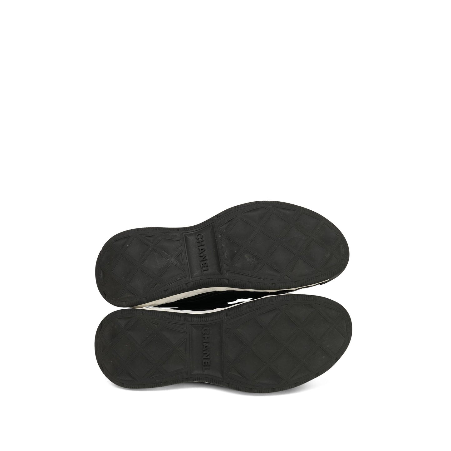 20C Black White Fabric/Calfskin/Suede CC Sneaker Size 39