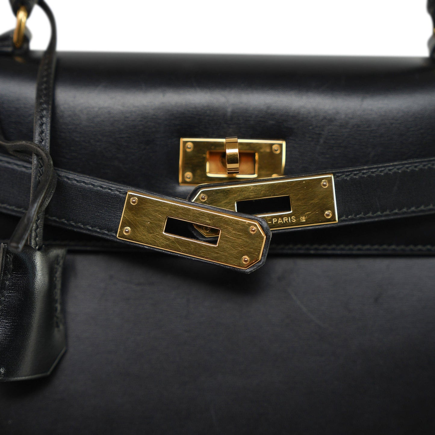 Vintage Kelly 28 Black Box Calfskin Gold Plated