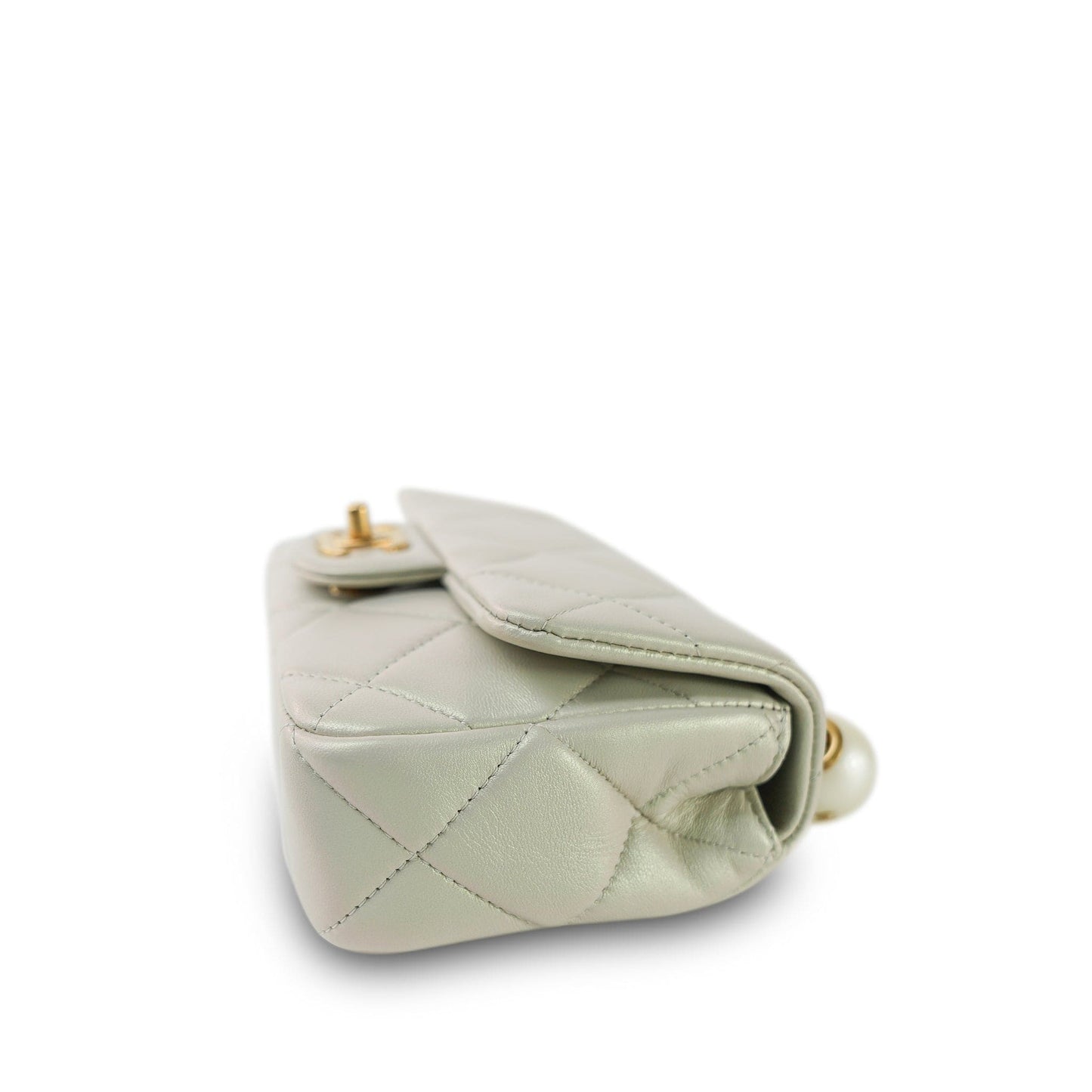 White Pearly/Iridescent Mini Pearl Flap Aged Gold Hardware