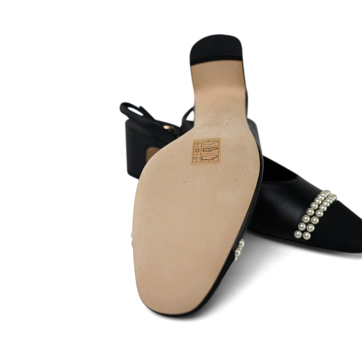 20P Black Lambskin Grosgrain Pearl Cap Toe CC Slingback Pumps Size 39.5