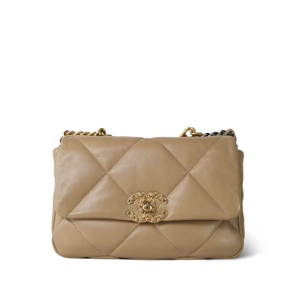 21S Beige Lambskin Quilted 19 Flap Small Mixed Hardware