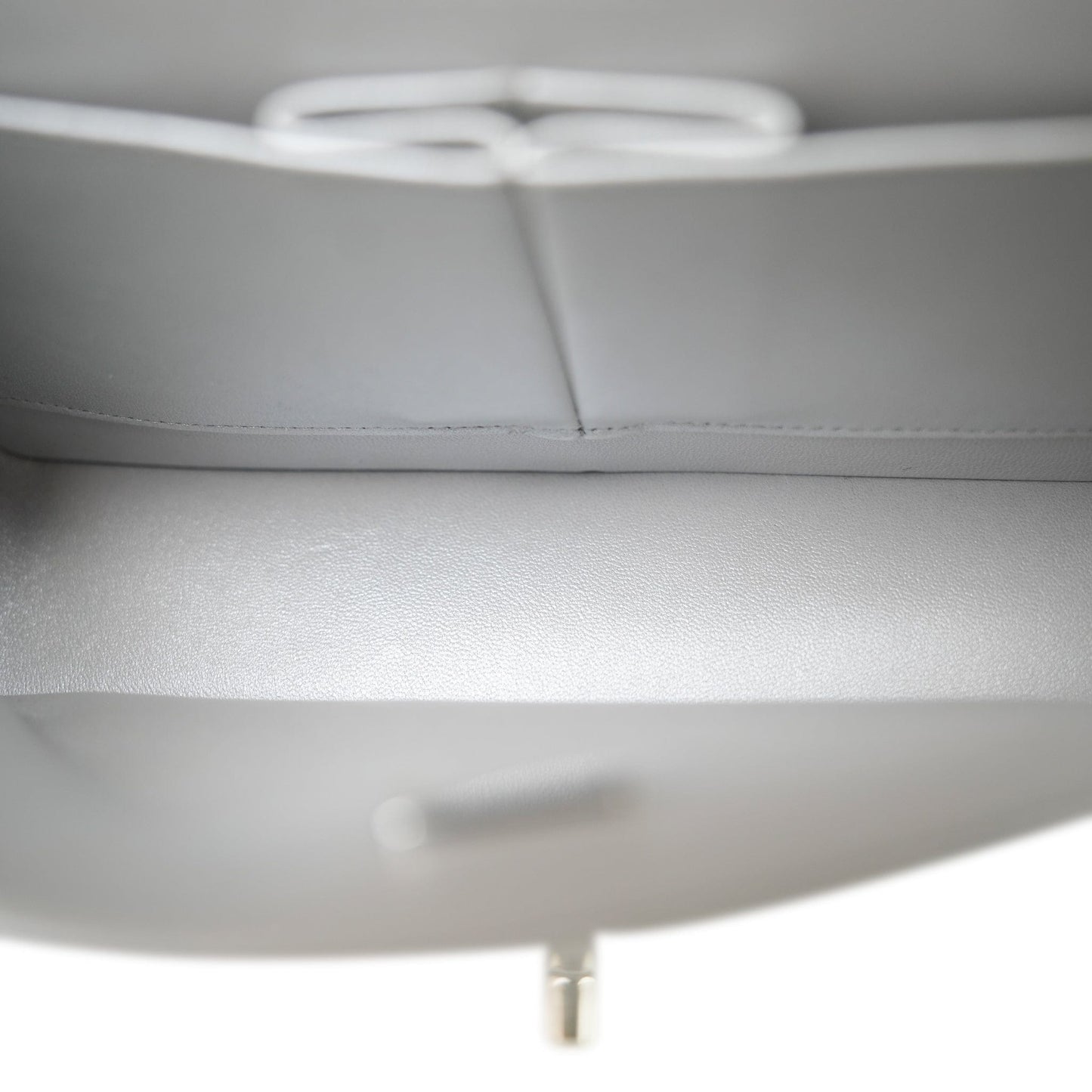 21K Silver Metallic Caviar Quilted Classic Flap Medium Silver Hardware