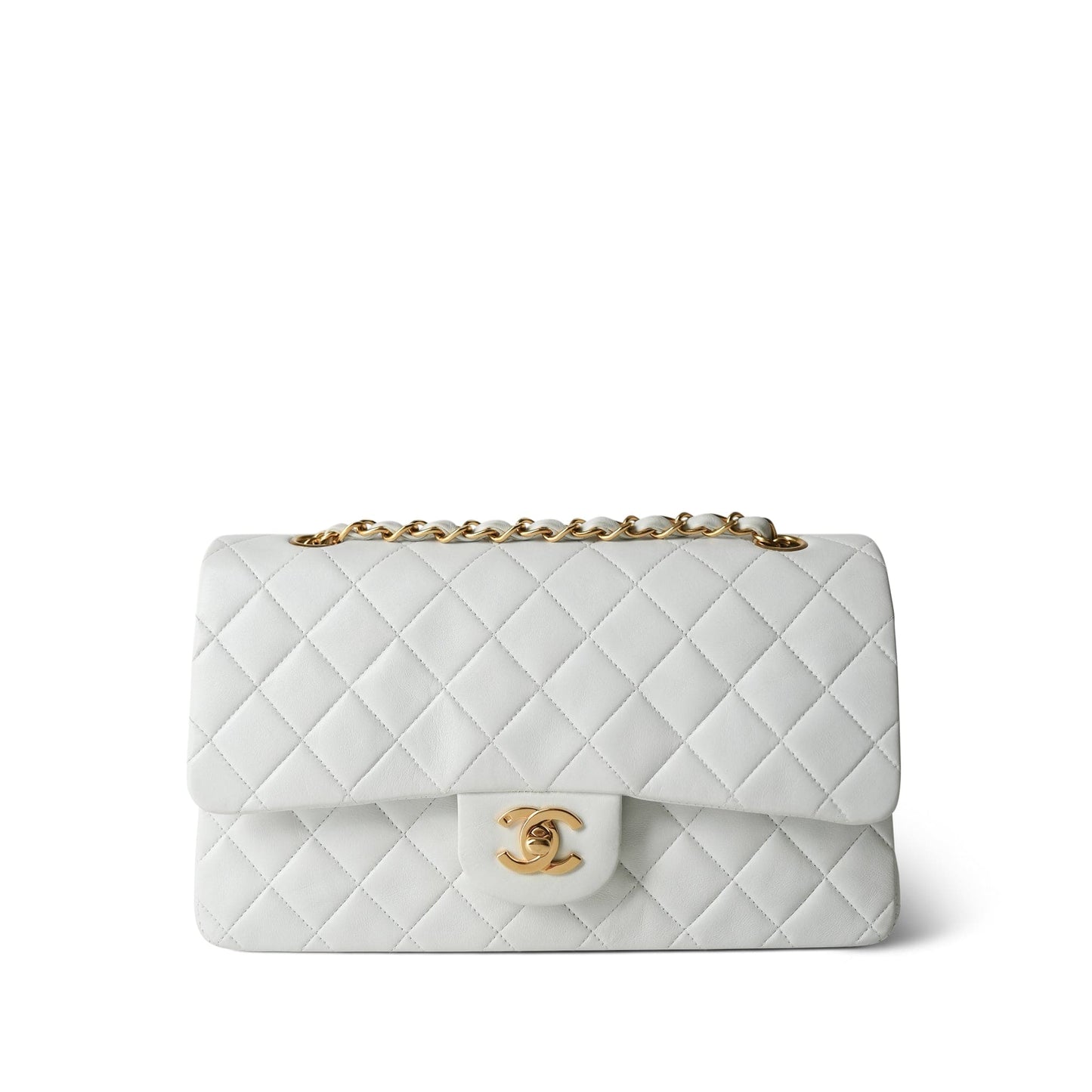 Vintage White Lambskin Quilted Classic Flap Medium GHW