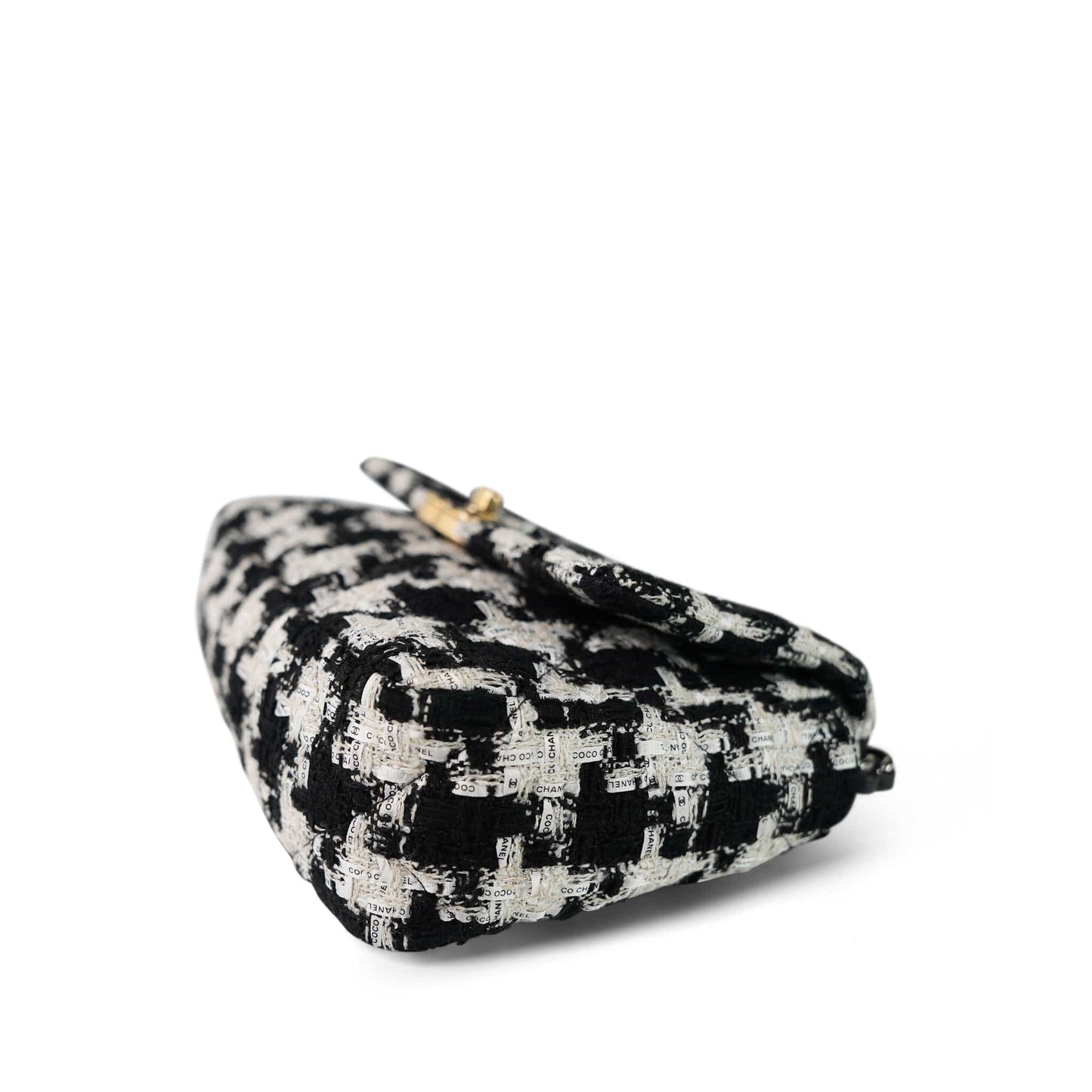 20S Ecru Black & White Ribbon Tweed Quilted 19 Flap Small Mixed Hardware