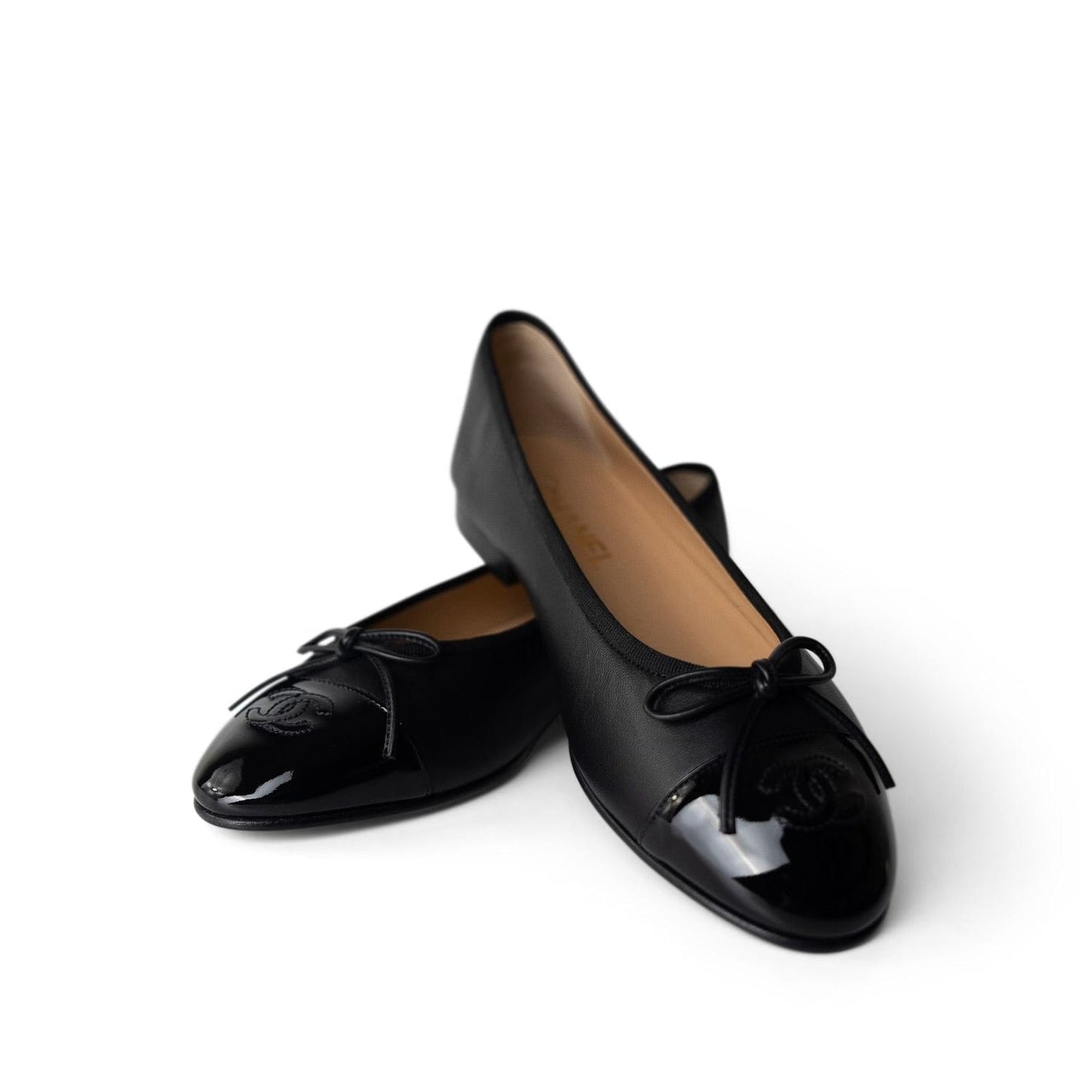 10B Black Lambskin Patent Cap Toe CC Ballerina Flats Size 40