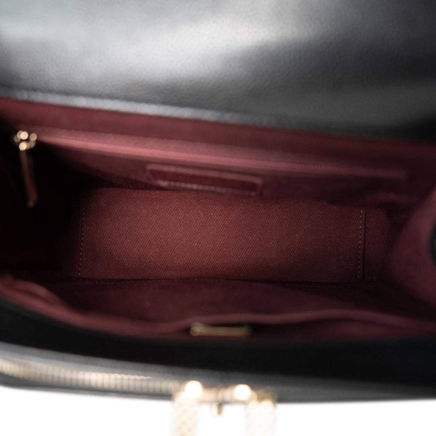 21B Black Caviar Quilted Business Affinity Flap Medium Light Gold Hardware