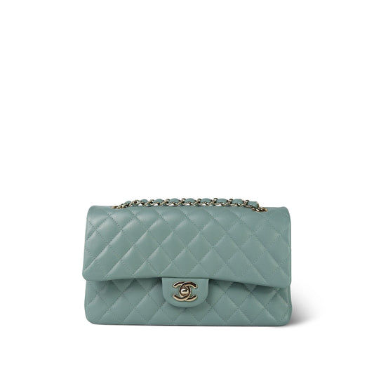 22C Dark Green Caviar Quilted Classic Flap Medium Light Gold Hardware