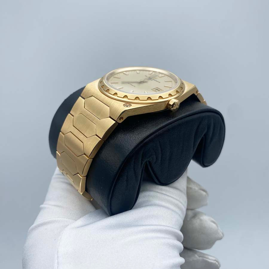 Vacheron Constantin Historiques 222 Yellow Gold 37mm 4200H/222J-B935