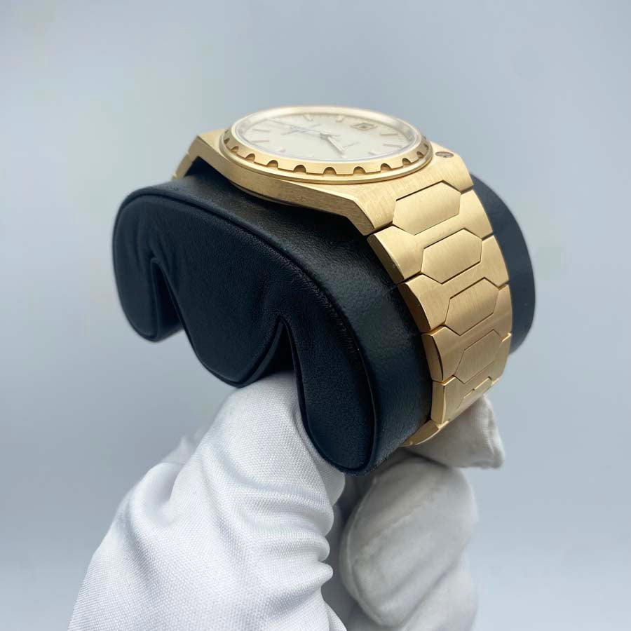 Vacheron Constantin Historiques 222 Yellow Gold 37mm 4200H/222J-B935