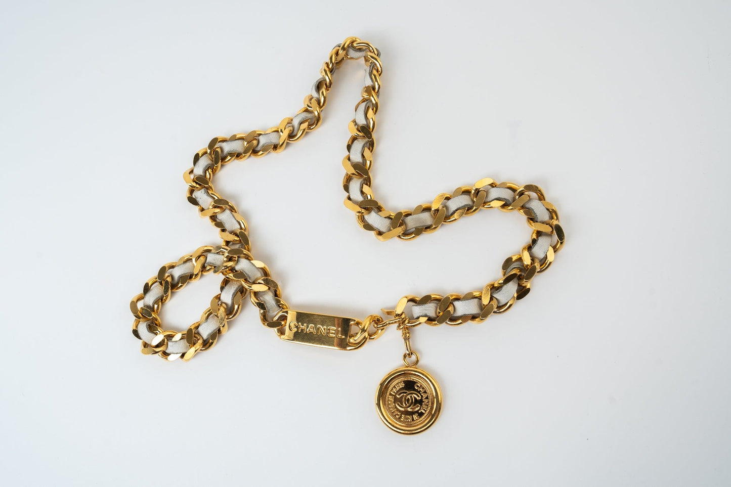 Vintage White / Gold Coco Mark Chain Belt