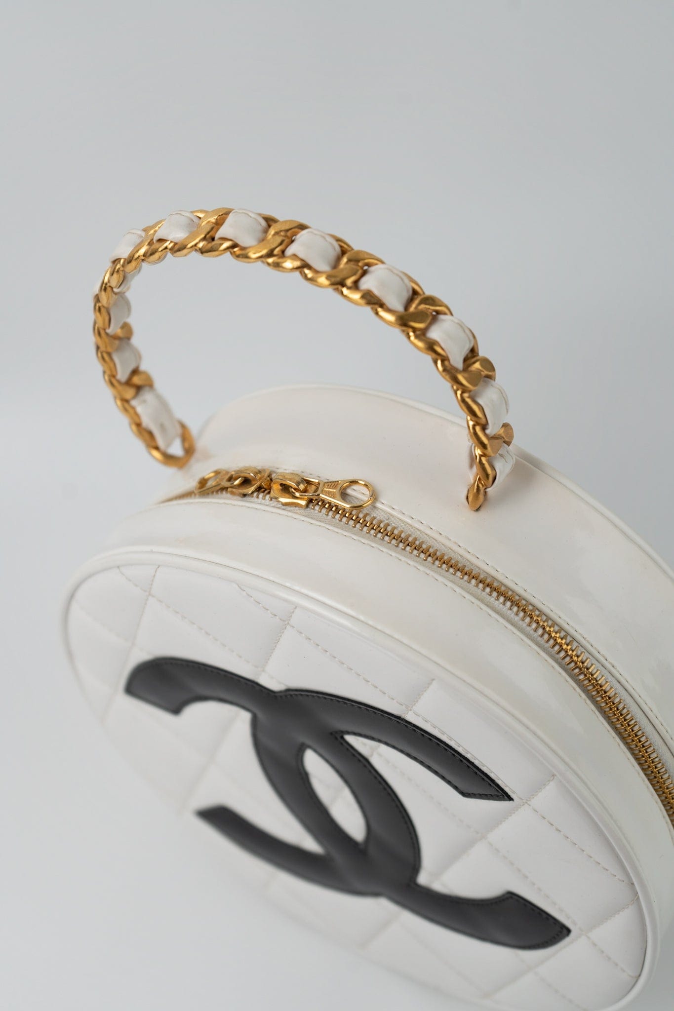 Vintage White Patent Leather Round Vanity Bag Gold Hardware