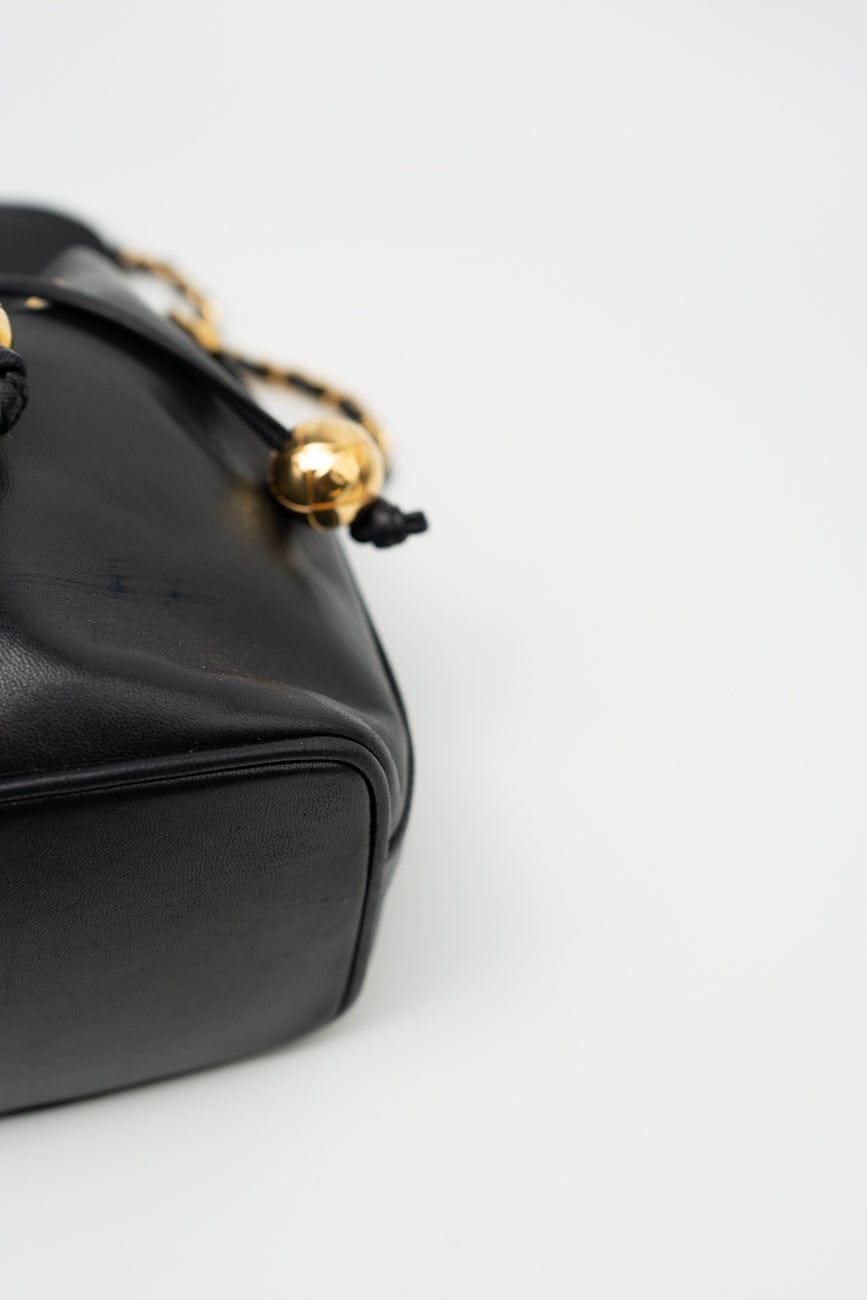 Vintage Black Lambskin Drawstring Cross Body Bag Gold Hardware