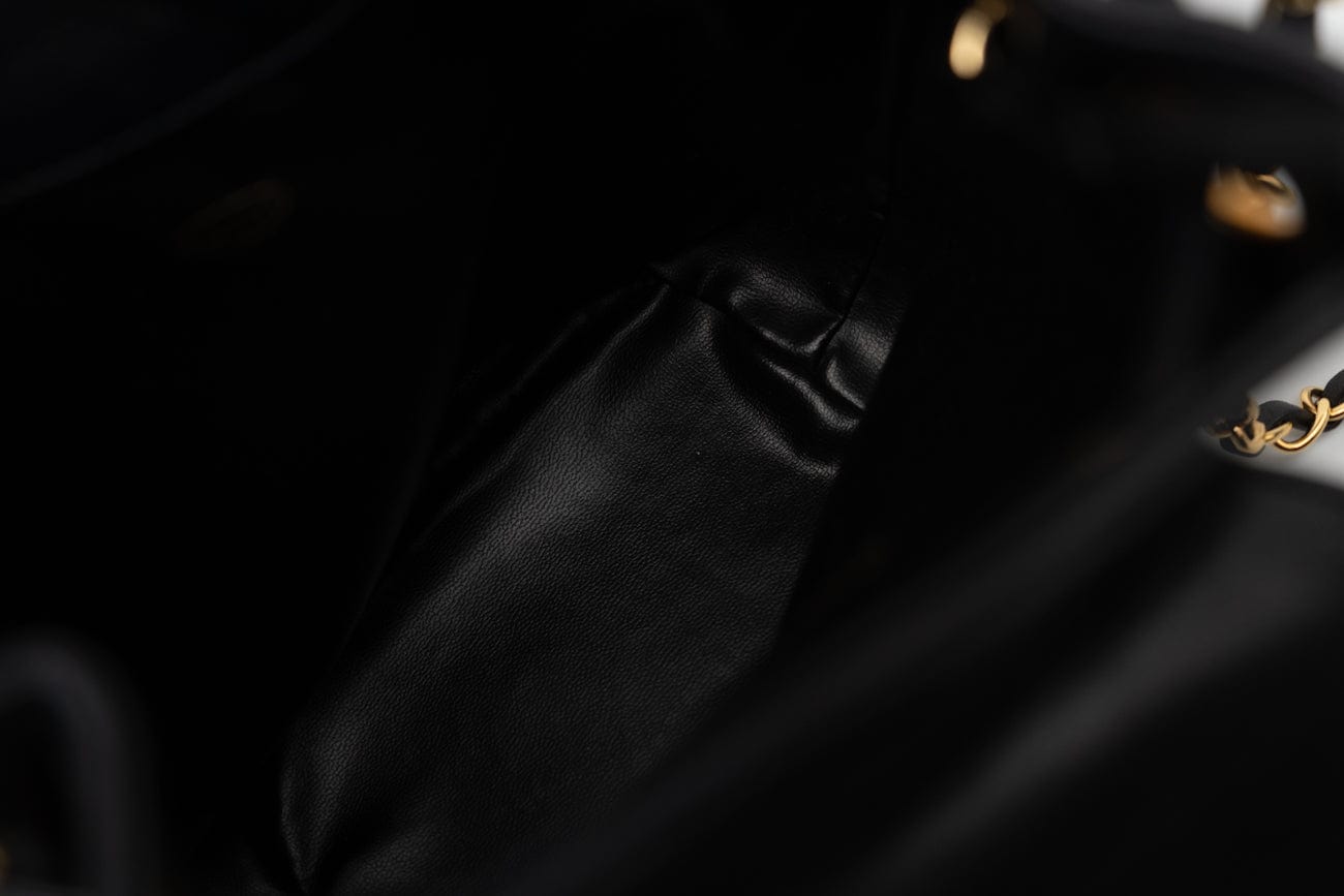 Vintage Black Lambskin Drawstring Cross Body Bag Gold Hardware