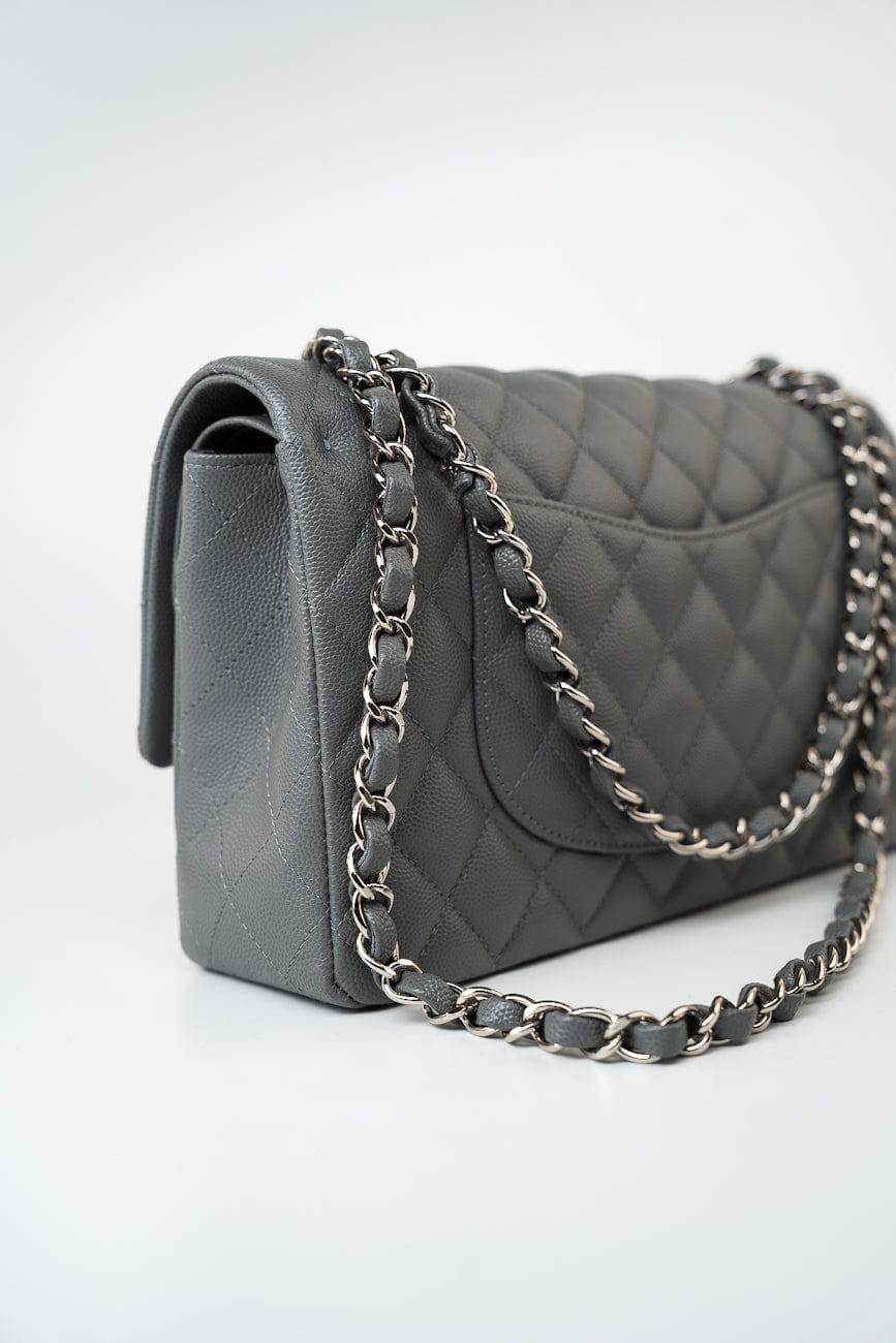 17B Grey Caviar Quilted Classic Flap Medium Silver Hardware