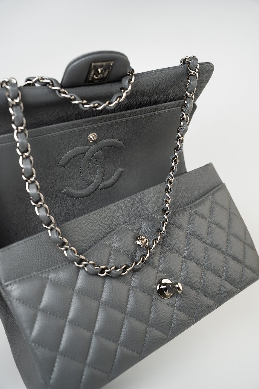 17B Grey Caviar Quilted Classic Flap Medium Silver Hardware