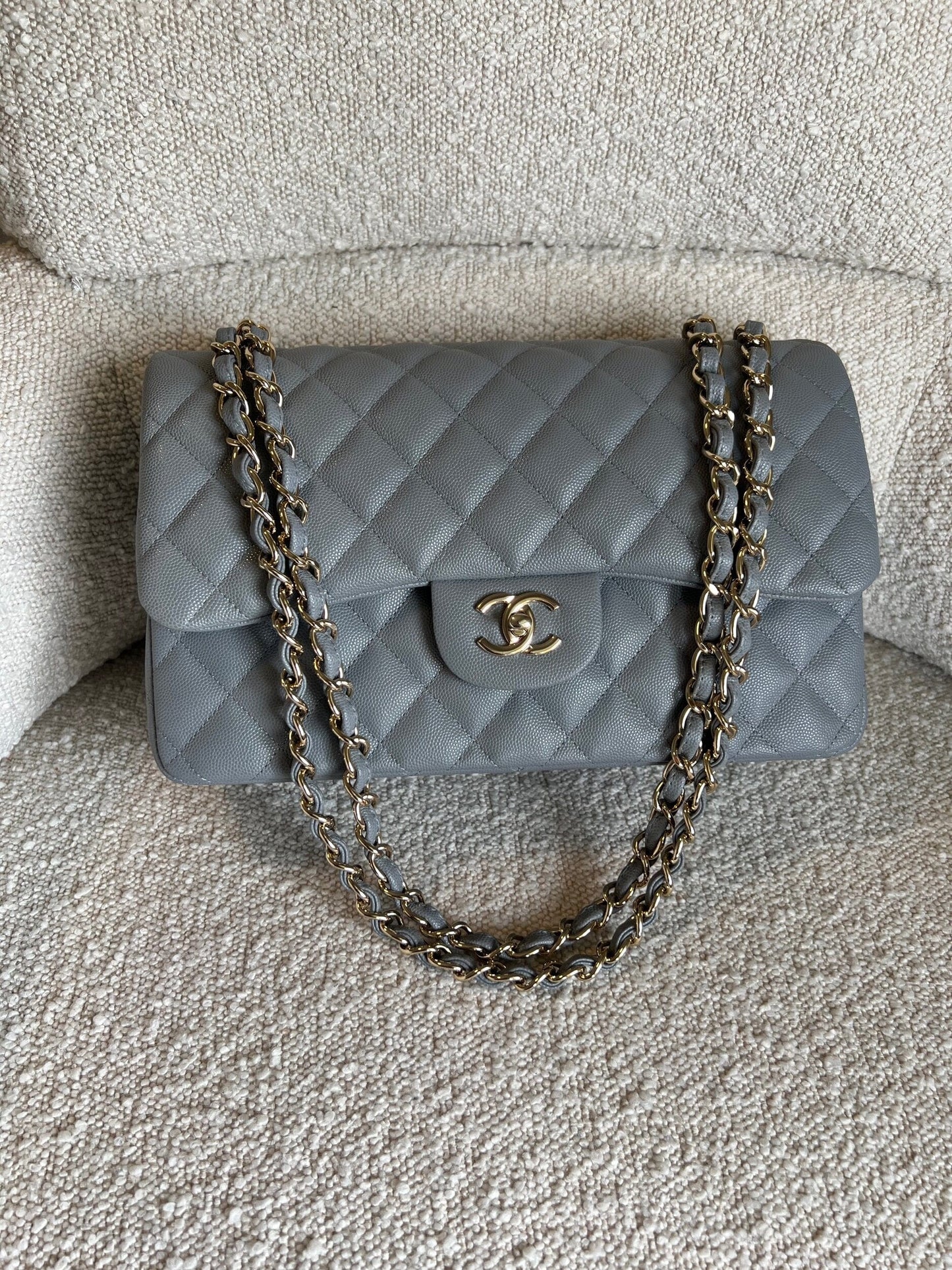 20C Grey Caviar Quilted Jumbo Classic Flap LGHW