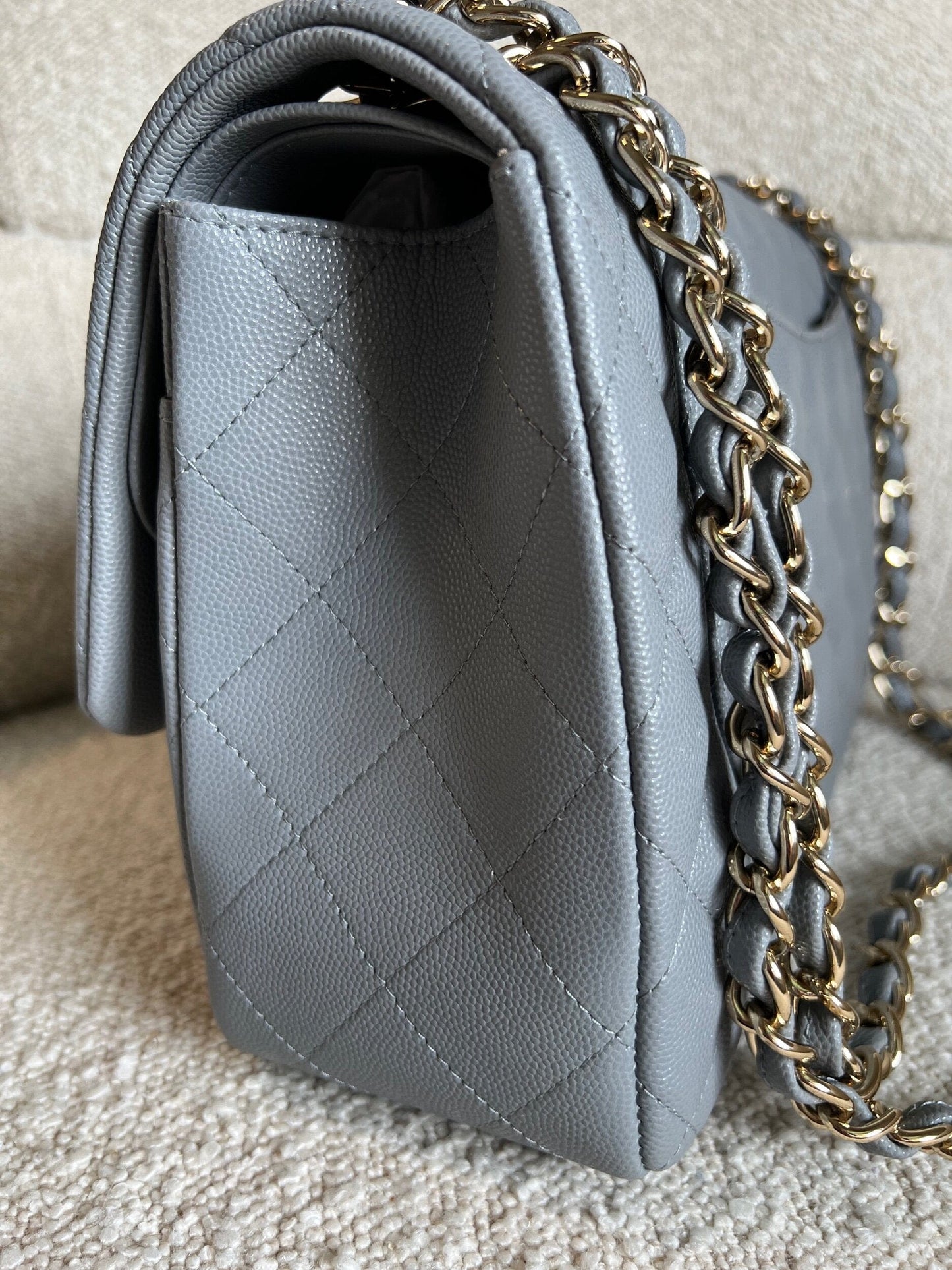 20C Grey Caviar Quilted Jumbo Classic Flap LGHW